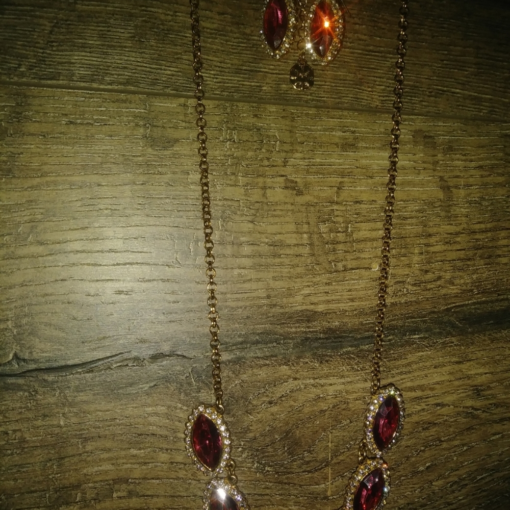 Monet Gold Social Necklace w/Matching Earrings NWT - Picture 14 of 16